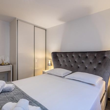 Luxury Apartment Anna Σπλιτ Εξωτερικό φωτογραφία