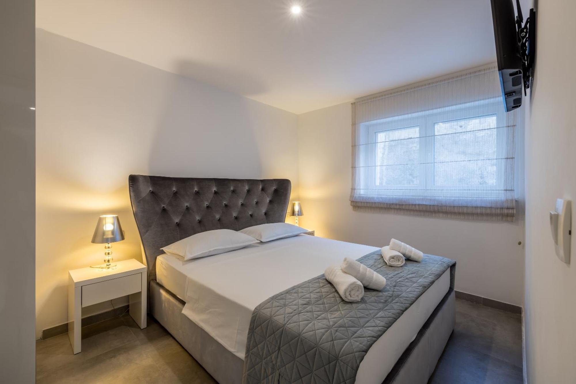 Luxury Apartment Anna Σπλιτ Εξωτερικό φωτογραφία